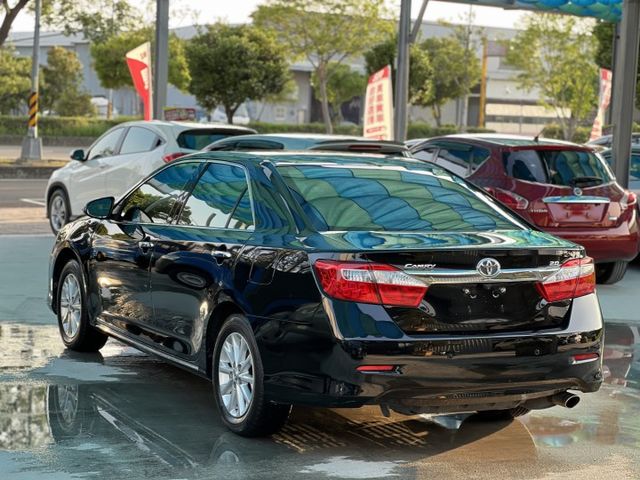 2012年TOYOTA 2.0 CAMRY  僅跑10萬公里 全車原版件 車庫車 車況超優  第7張相片