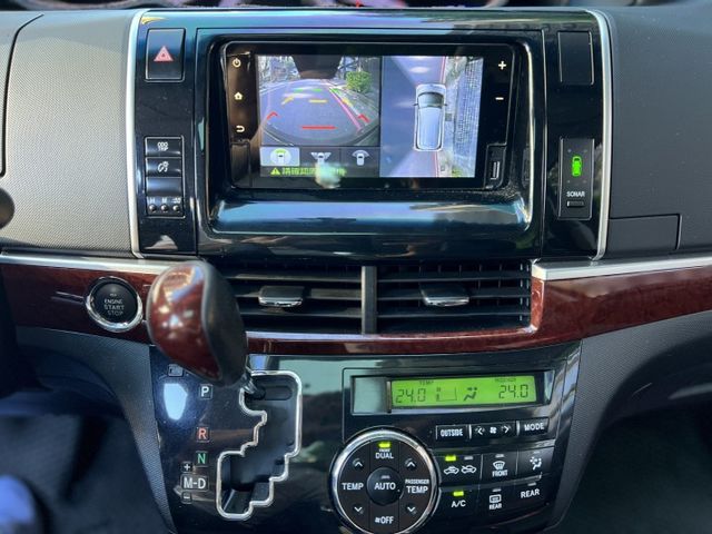 2017年TOYOTA 2.4 PREVIA 豪華版 雙電動滑門  第17張相片