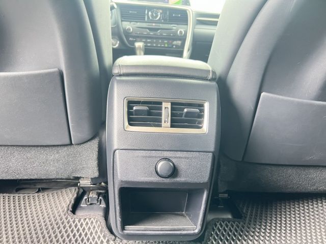 2017年LEXUS 2.0 RX200T 頂級版  第13張相片