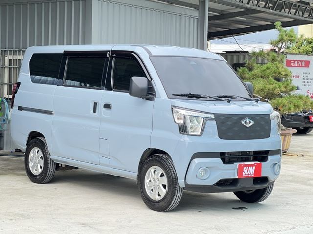 2025年三菱J-SPACE 8速自排 360環景 ACC跟車 鋁圈 只跑1萬公里  第1張相片