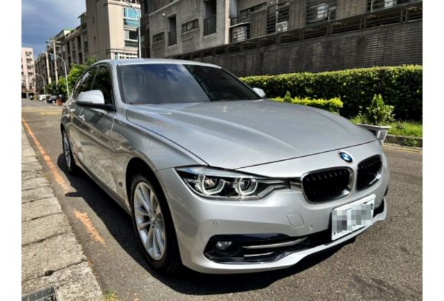 BMW 總代理 320I SPORT LINE 一手里程8萬 認證車  第1張相片