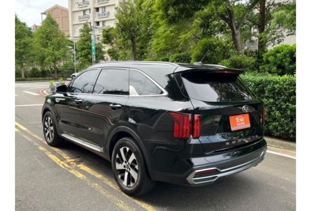 Kia SORENTO  第2張相片