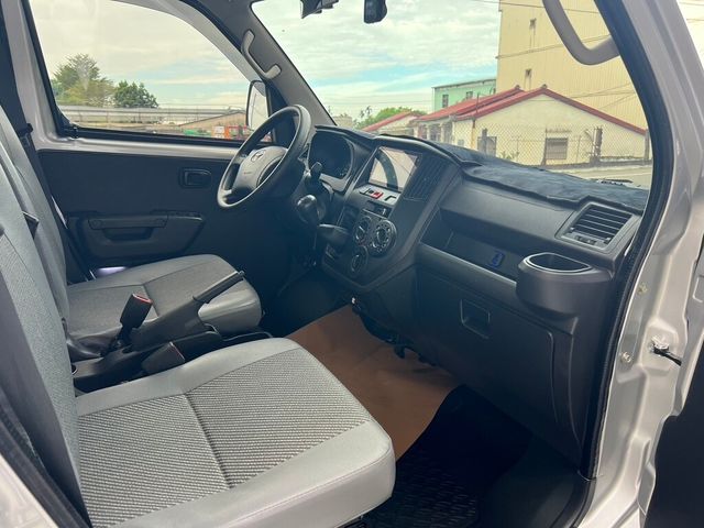 TOYOTA豐田 TOWN ACE  第8張相片