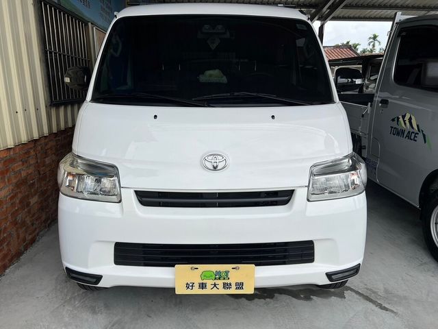 TOYOTA豐田 TOWN ACE  第3張相片