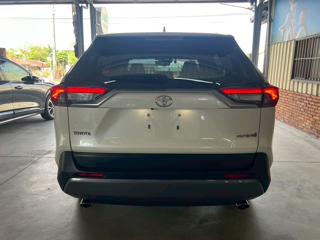 TOYOTA豐田 RAV4  第4張相片