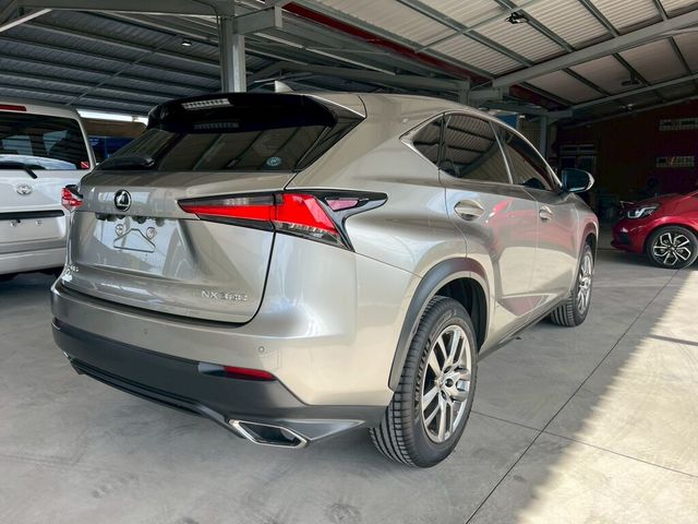 LEXUS凌志 NX300  第3張相片