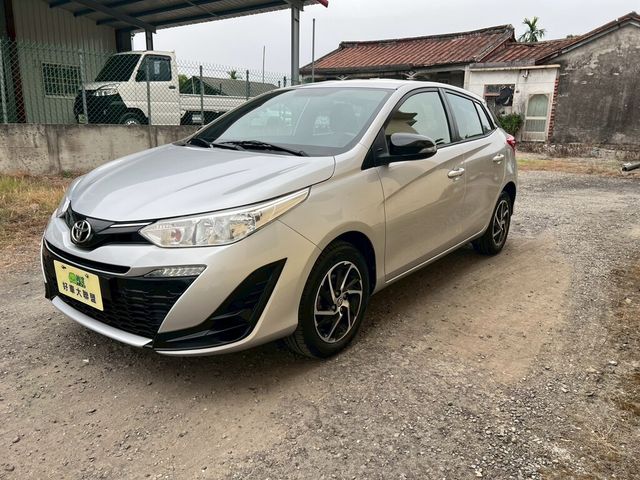 TOYOTA豐田 YARIS  第1張相片