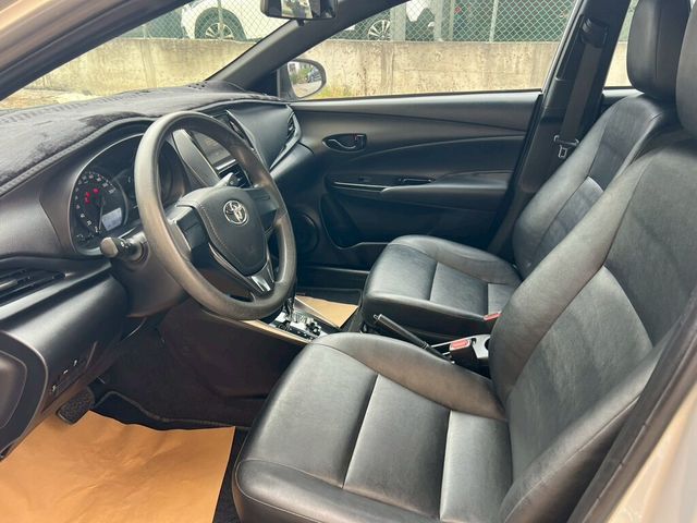 TOYOTA豐田 YARIS  第7張相片