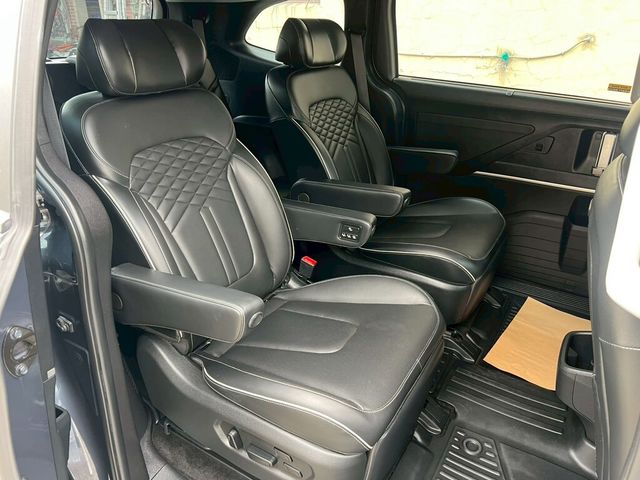 HYUNDAI現代 CUSTIN  第8張相片