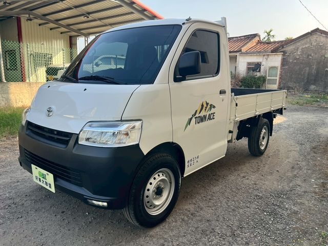 TOYOTA豐田 TOWN ACE  第1張相片