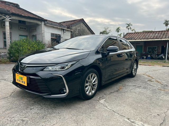 TOYOTA豐田 ALTIS  第1張相片