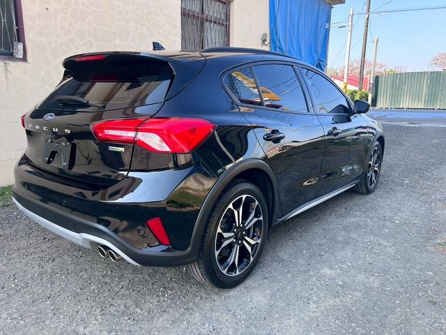 FORD福特 FOCUS ACTIVE  第2張相片