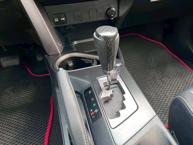 TOYOTA豐田 RAV4  第12張相片