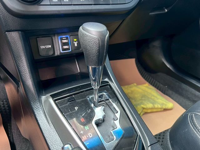 TOYOTA豐田 ALTIS  第14張相片