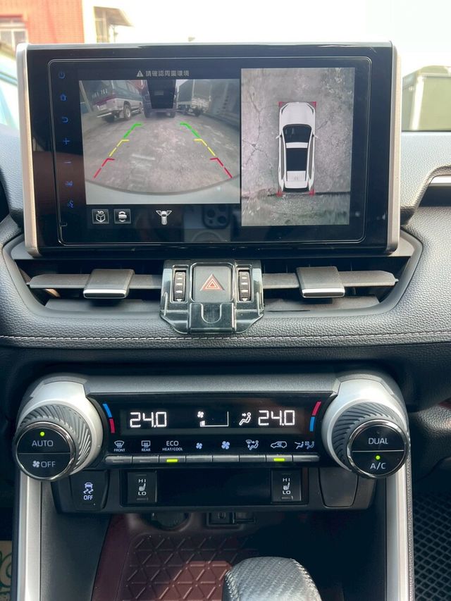 TOYOTA豐田 RAV4  第11張相片