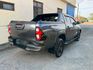 TOYOTA豐田 HILUX  第2張縮圖