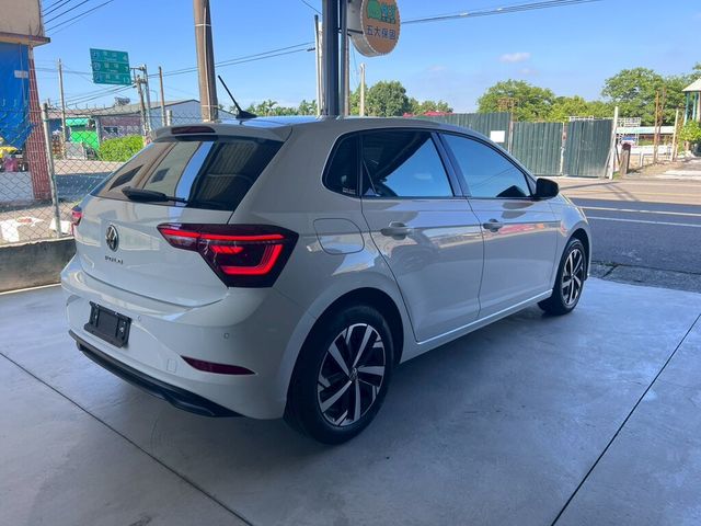VOLKSWAGEN福斯 POLO  第2張相片