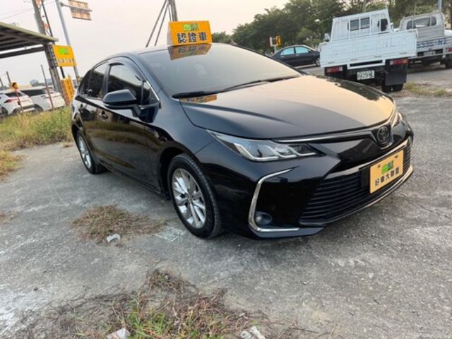 TOYOTA豐田 ALTIS  第3張相片