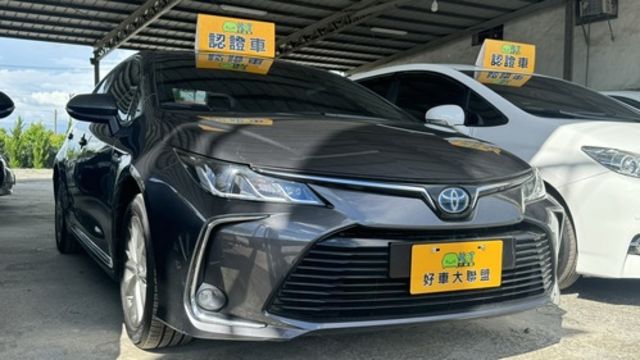 TOYOTA豐田 COROLLA ALTIS HYBRID  第3張相片