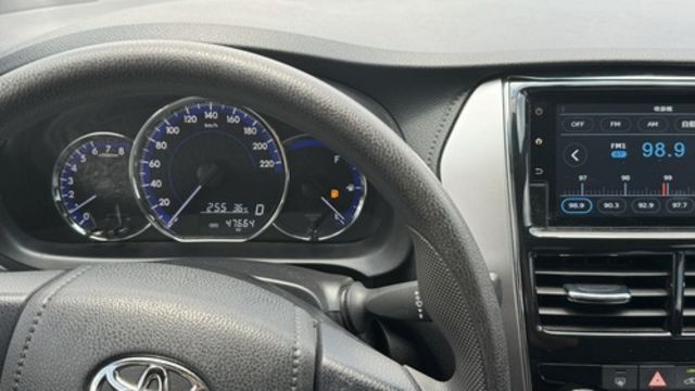 TOYOTA豐田 YARIS  第6張相片