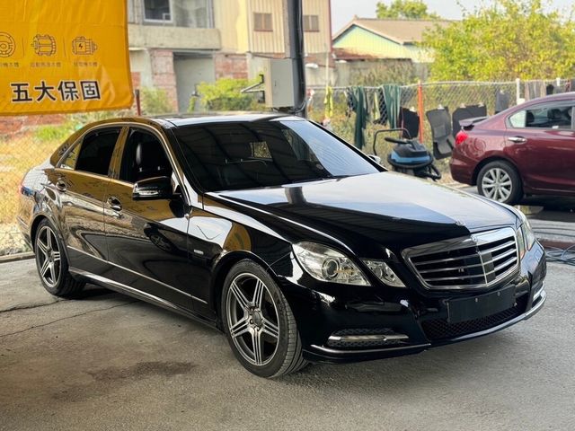 M-BENZ賓士 E200  第3張相片
