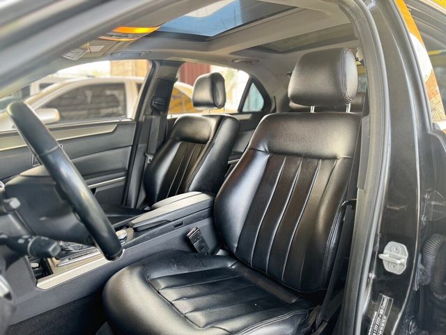 M-BENZ賓士 E200  第9張相片