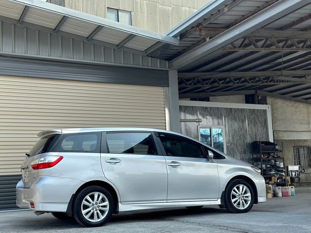 TOYOTA豐田 WISH  第4張相片