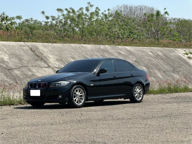 BMW寶馬 320I  第1張相片