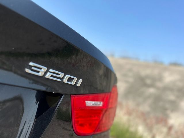 BMW寶馬 320I  第6張相片