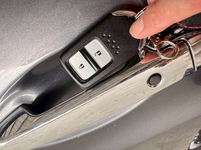 HONDA本田 HR-V  第12張相片
