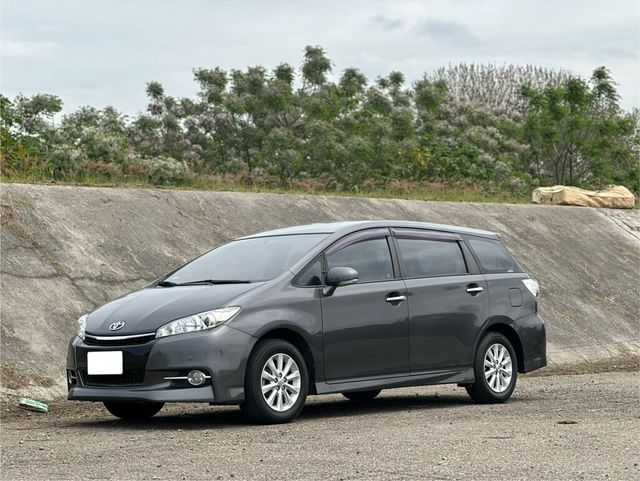 TOYOTA豐田 WISH  第1張相片