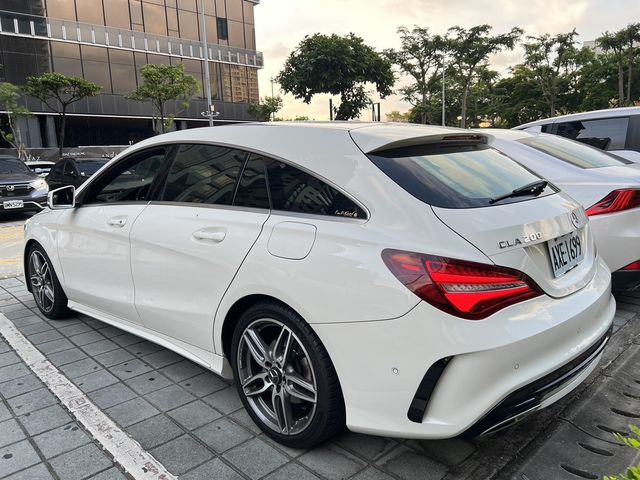 M-BENZ賓士 CLA200  第4張相片