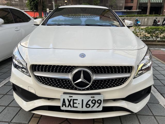M-BENZ賓士 CLA200  第5張相片