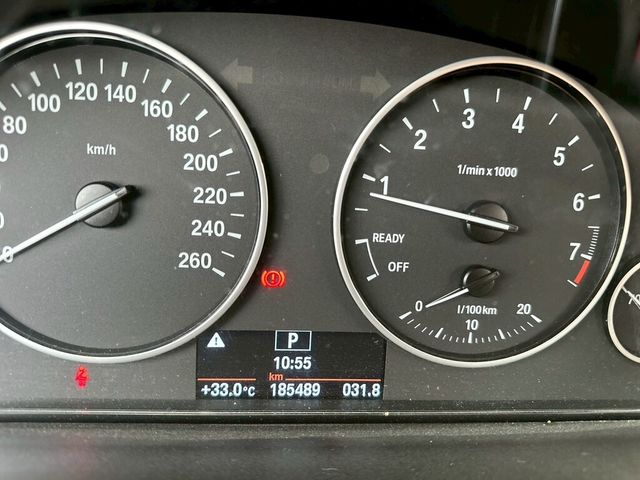 BMW寶馬 320I  第6張相片