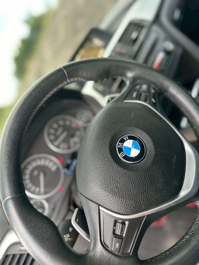 BMW寶馬 320I  第8張相片