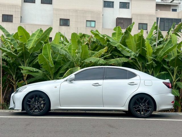 LEXUS凌志 IS250  第4張相片