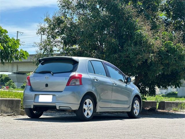 TOYOTA豐田 YARIS  第2張相片