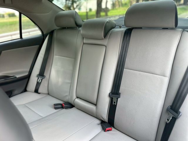 TOYOTA豐田 ALTIS  第3張相片