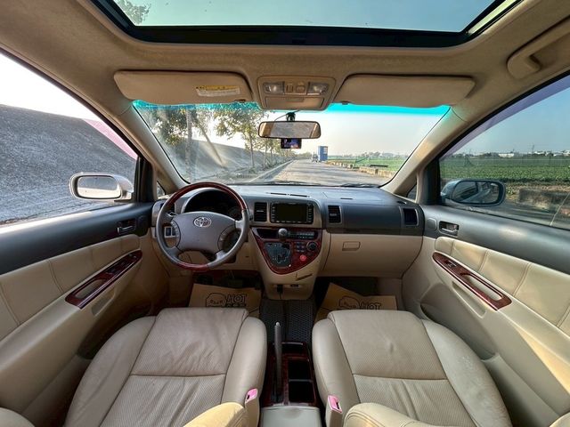 TOYOTA豐田 WISH  第11張相片