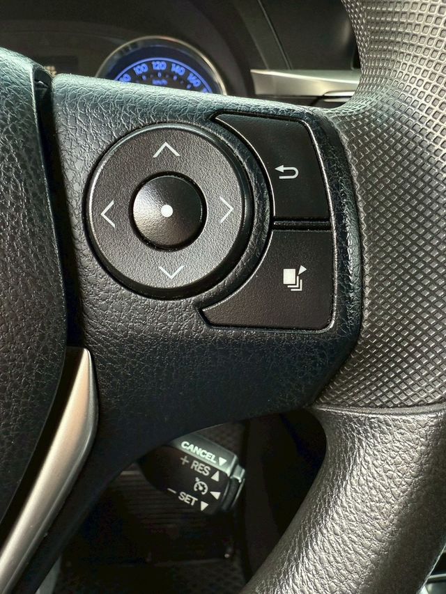 TOYOTA豐田 ALTIS  第11張相片