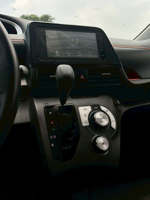 TOYOTA豐田 SIENTA  第14張相片