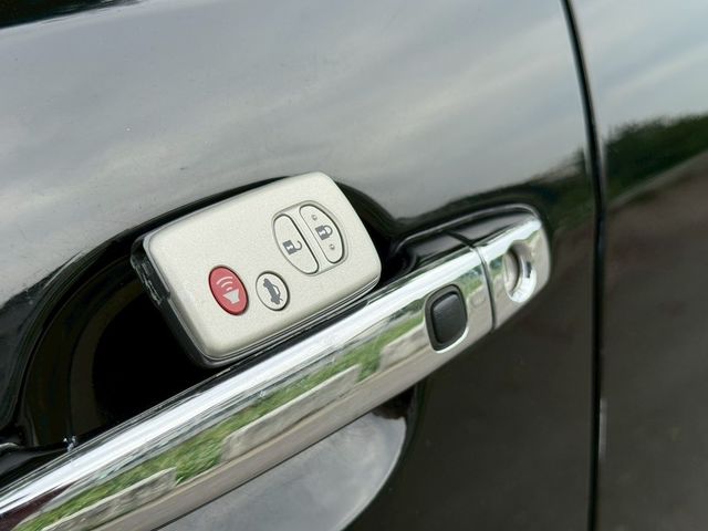 TOYOTA豐田 CAMRY  第17張相片
