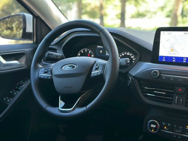 FORD福特 FOCUS  第12張相片
