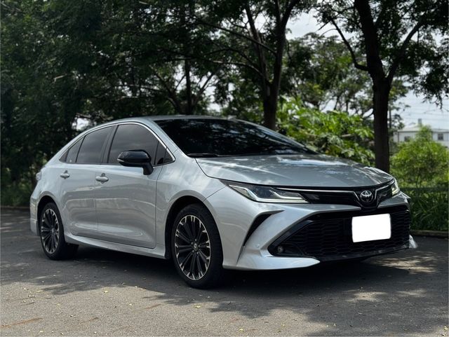 TOYOTA豐田 ALTIS  第3張相片