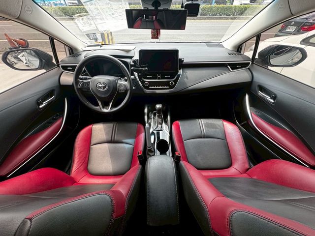 TOYOTA豐田 ALTIS  第5張相片
