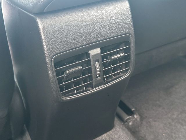 TOYOTA豐田 ALTIS  第14張相片