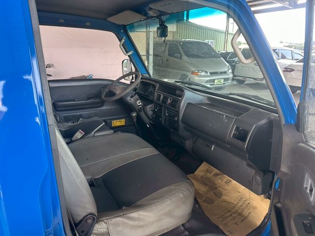 FORD福特 ECONOVAN  第8張相片