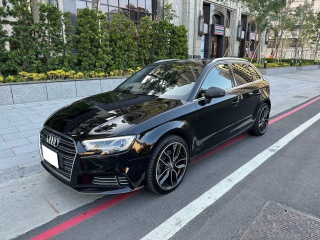 Sportback 1.4 35TFSI Ikey/電子手煞/雙區恆溫/光感應自動頭燈/電動座椅 當年新車要價159萬  第1張相片
