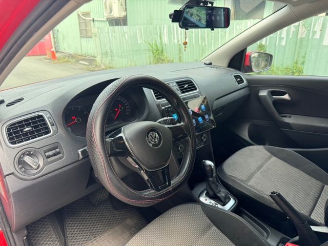 HL版 升級大螢幕/Carplay/藍牙/倒車顯影/行車資訊/恆溫空調/Auto大燈  第7張相片
