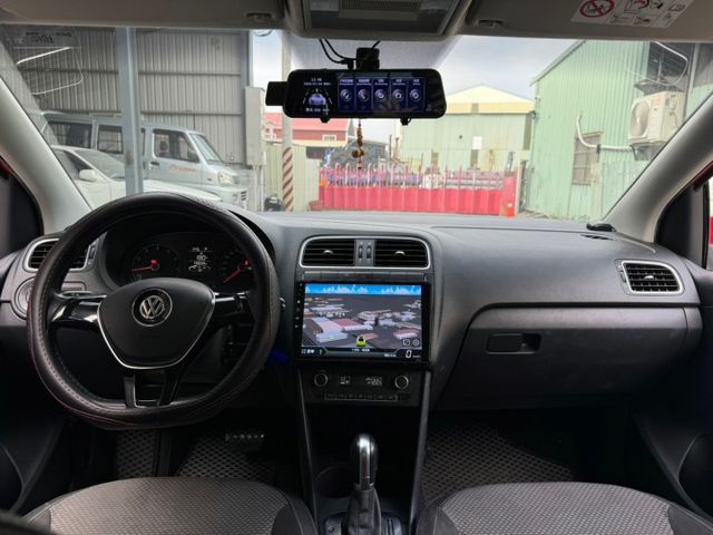 HL版 升級大螢幕/Carplay/藍牙/倒車顯影/行車資訊/恆溫空調/Auto大燈  第10張相片